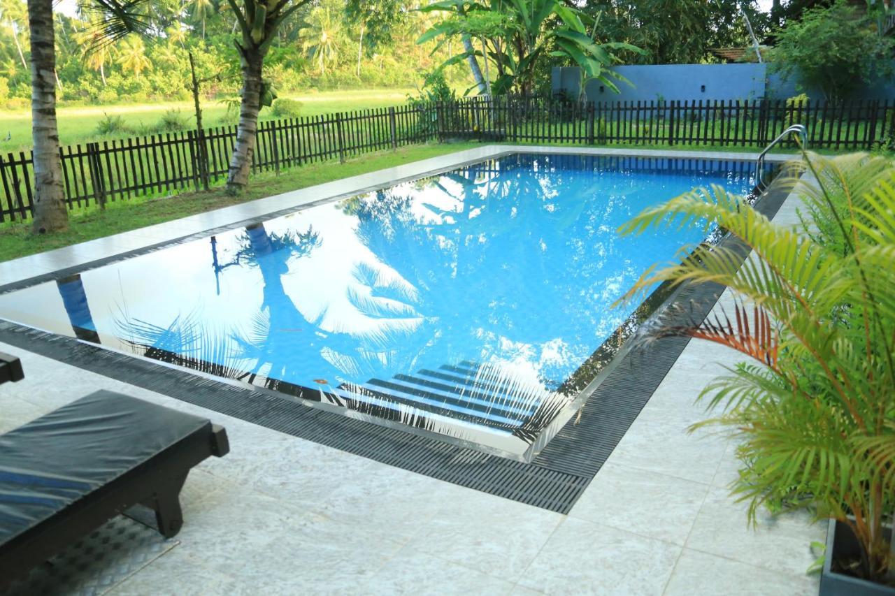 Sri villa Rest Hikkaduwa Exteriör bild