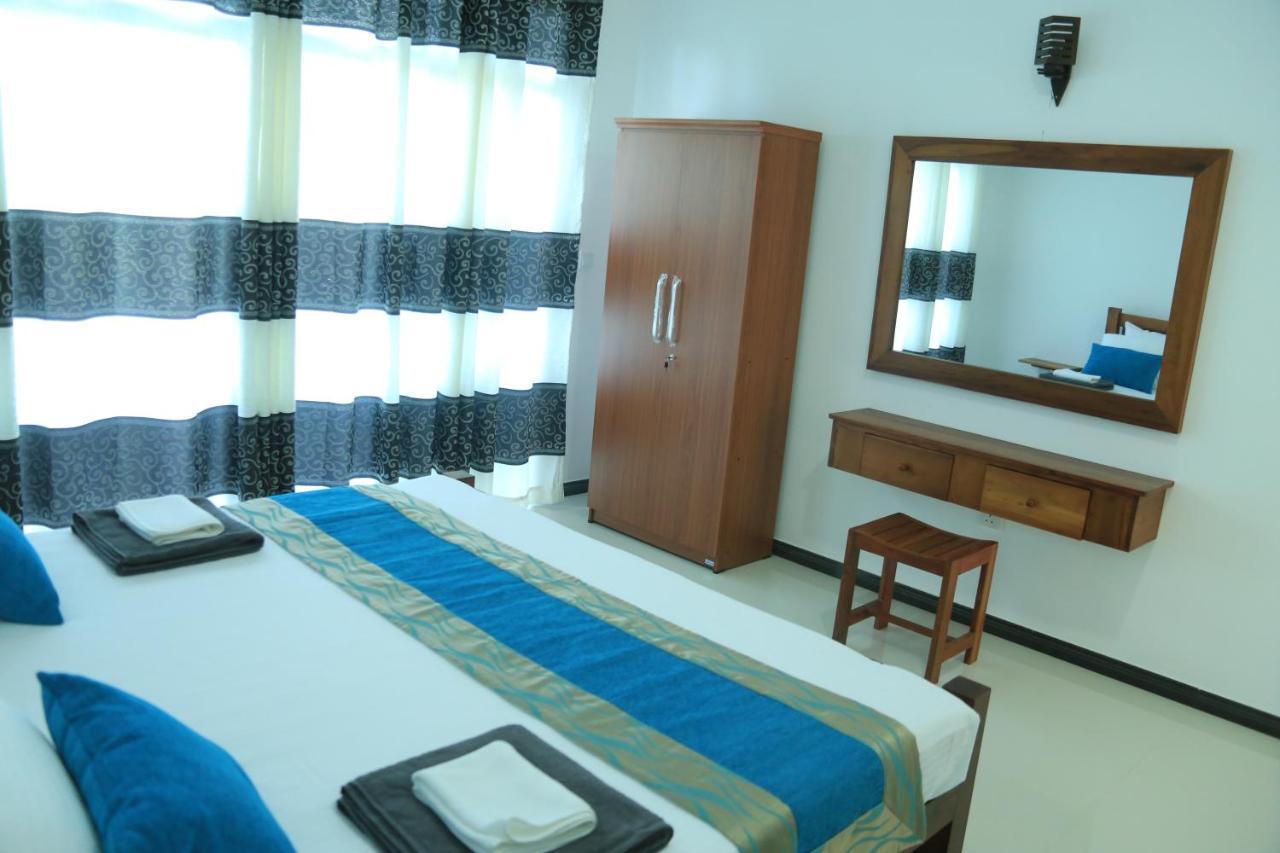 Sri villa Rest Hikkaduwa Exteriör bild