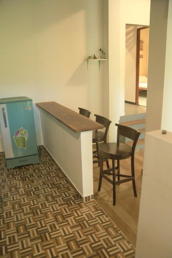 Sri villa Rest Hikkaduwa Exteriör bild