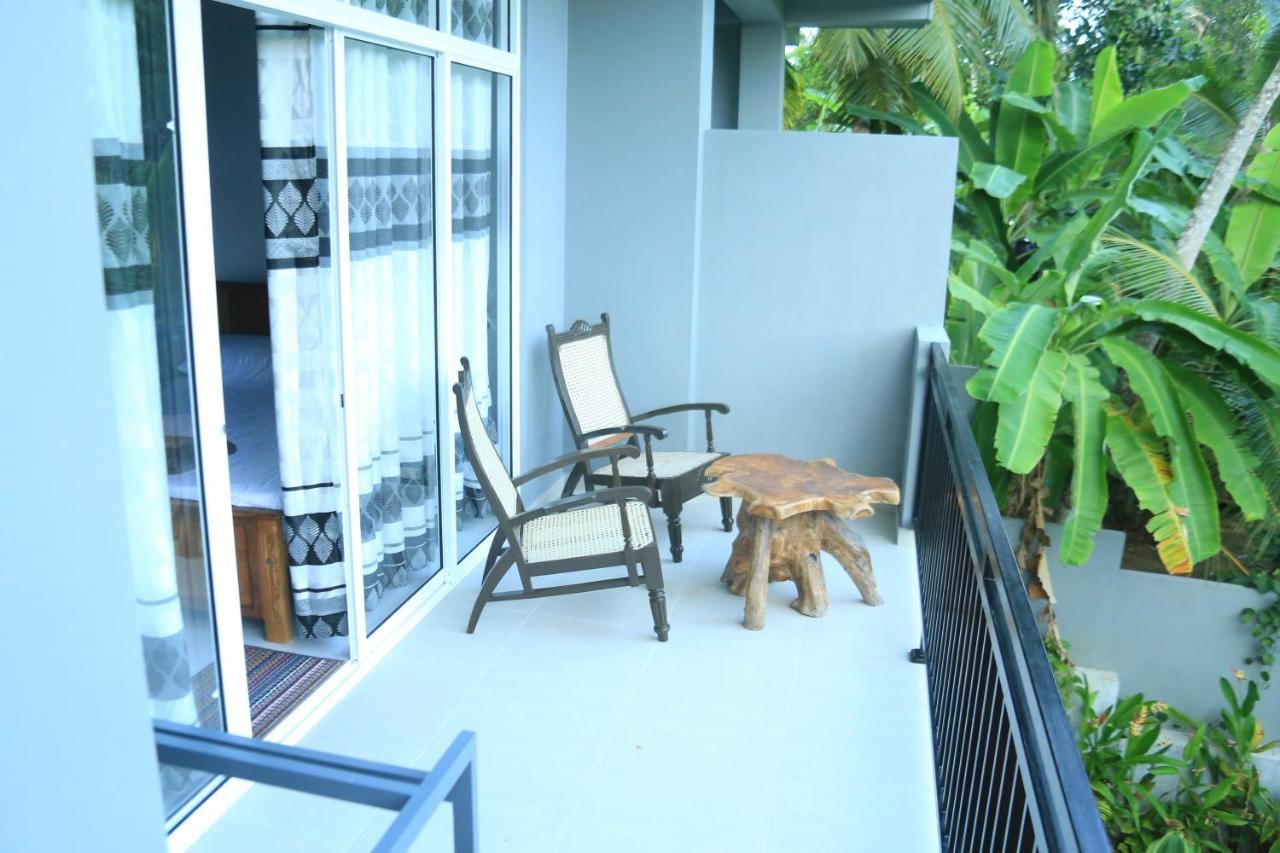Sri villa Rest Hikkaduwa Exteriör bild