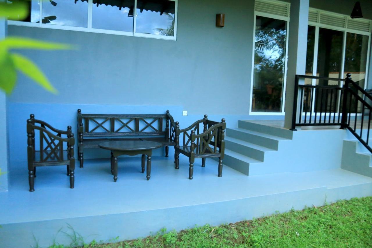 Sri villa Rest Hikkaduwa Exteriör bild