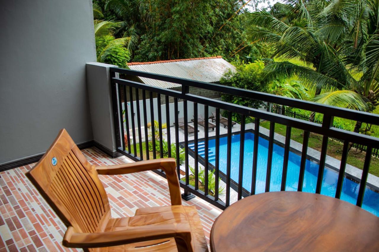 Sri villa Rest Hikkaduwa Exteriör bild
