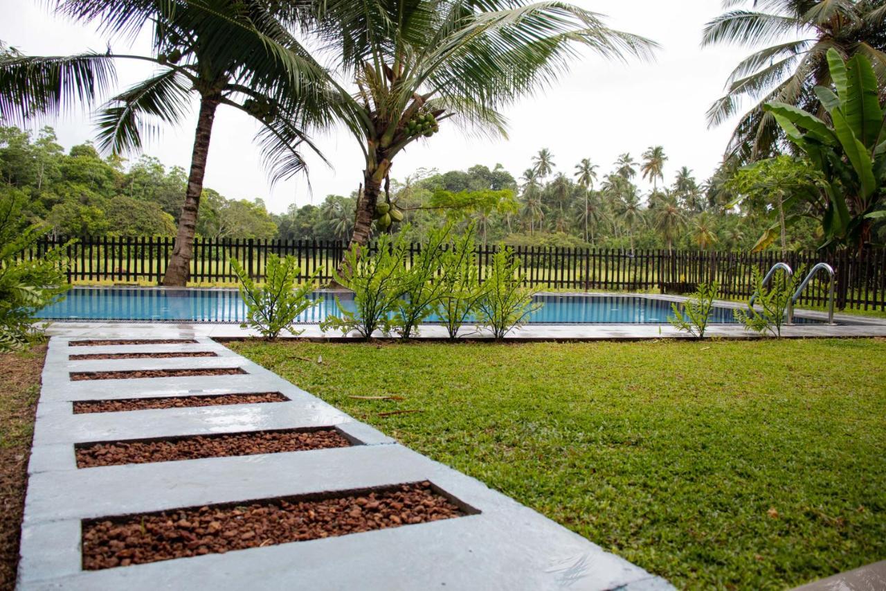 Sri villa Rest Hikkaduwa Exteriör bild